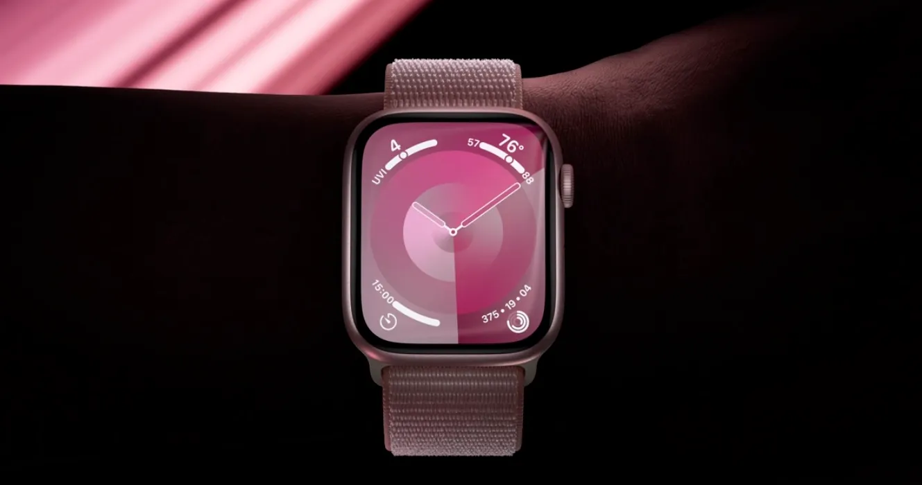 pink Apple watch series 9
