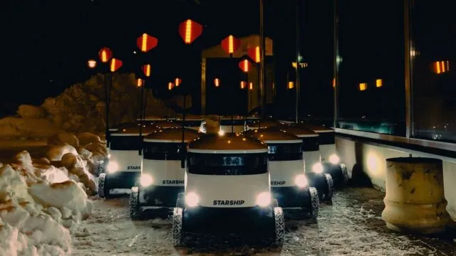 array of starship delivery drones