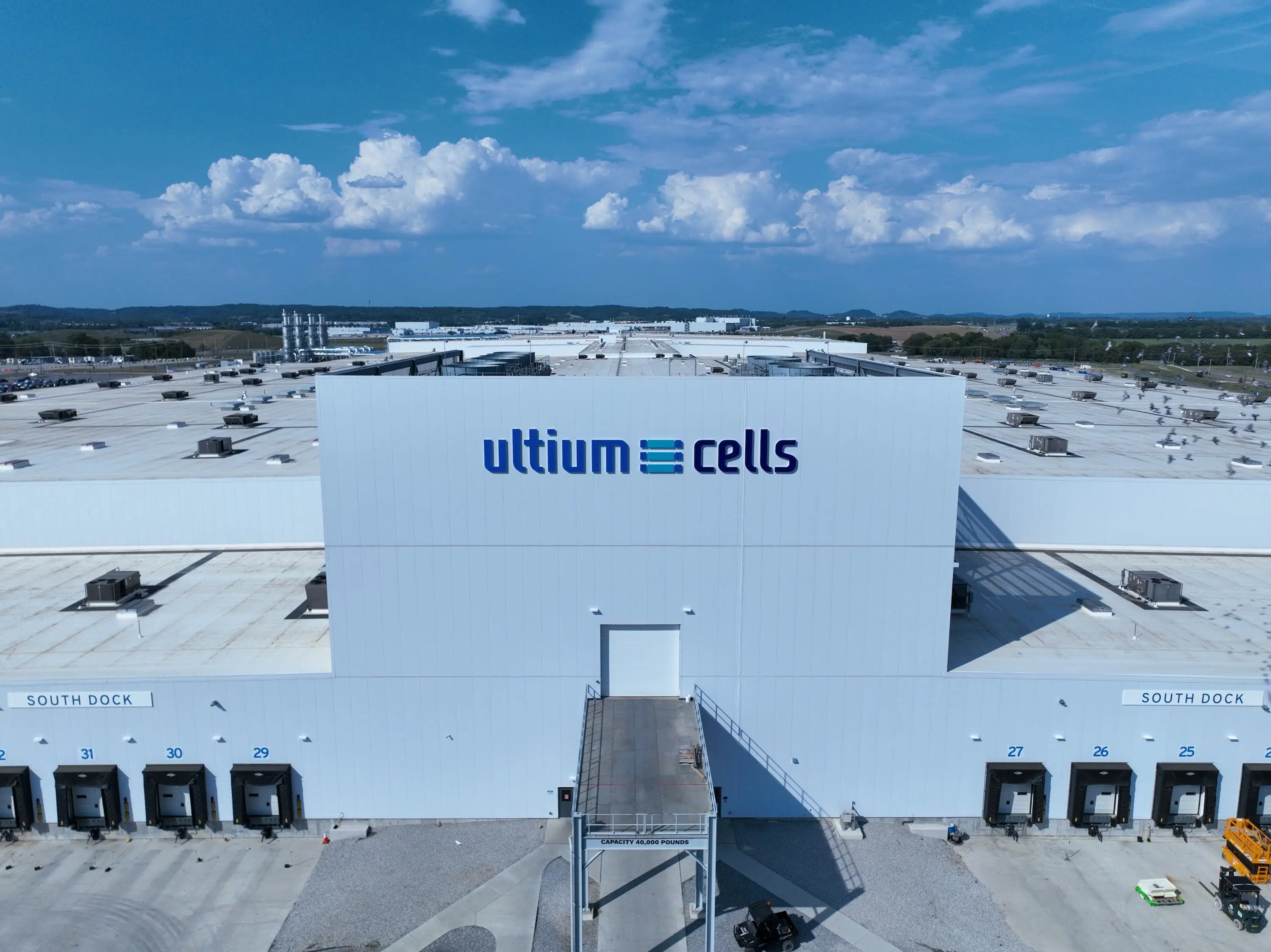 A drone takes a shot of Ultium's Spring Hill factory.